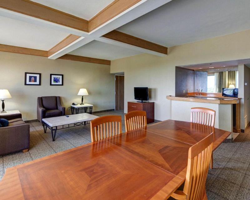 Holiday Inn Express & Suites Plano East - Richardson By Ihg Luaran gambar